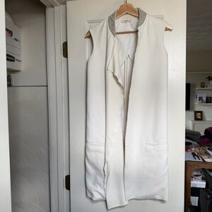 Celine 2011 S/S Phoebe Philo Era. Cream Sleeveless Long Vest. Sz 36